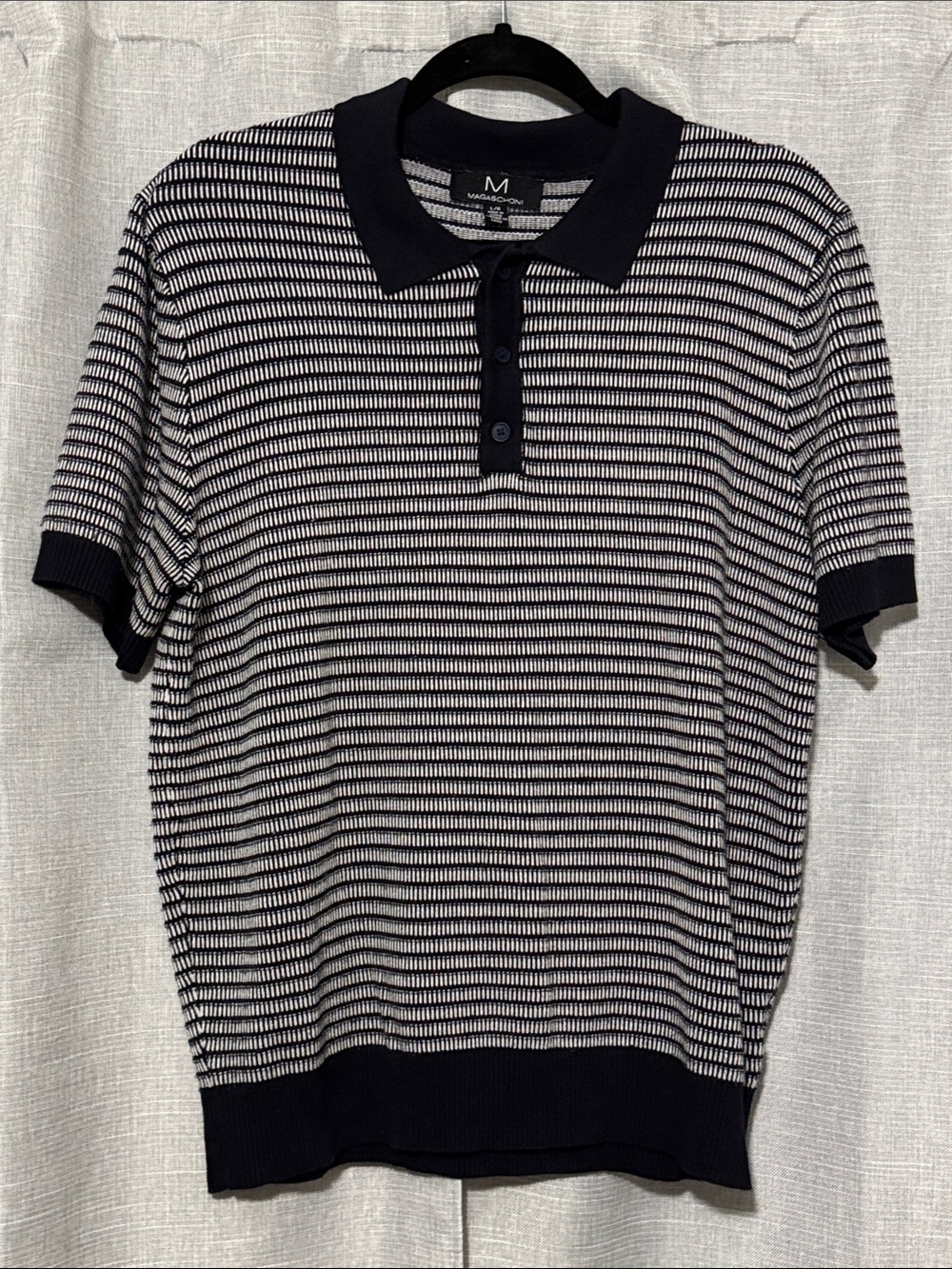 MAGASCHONI Short Sleeve Sweater-Sz  L-Rayon Blend-Navy/White-3 Button-Collar-EUC